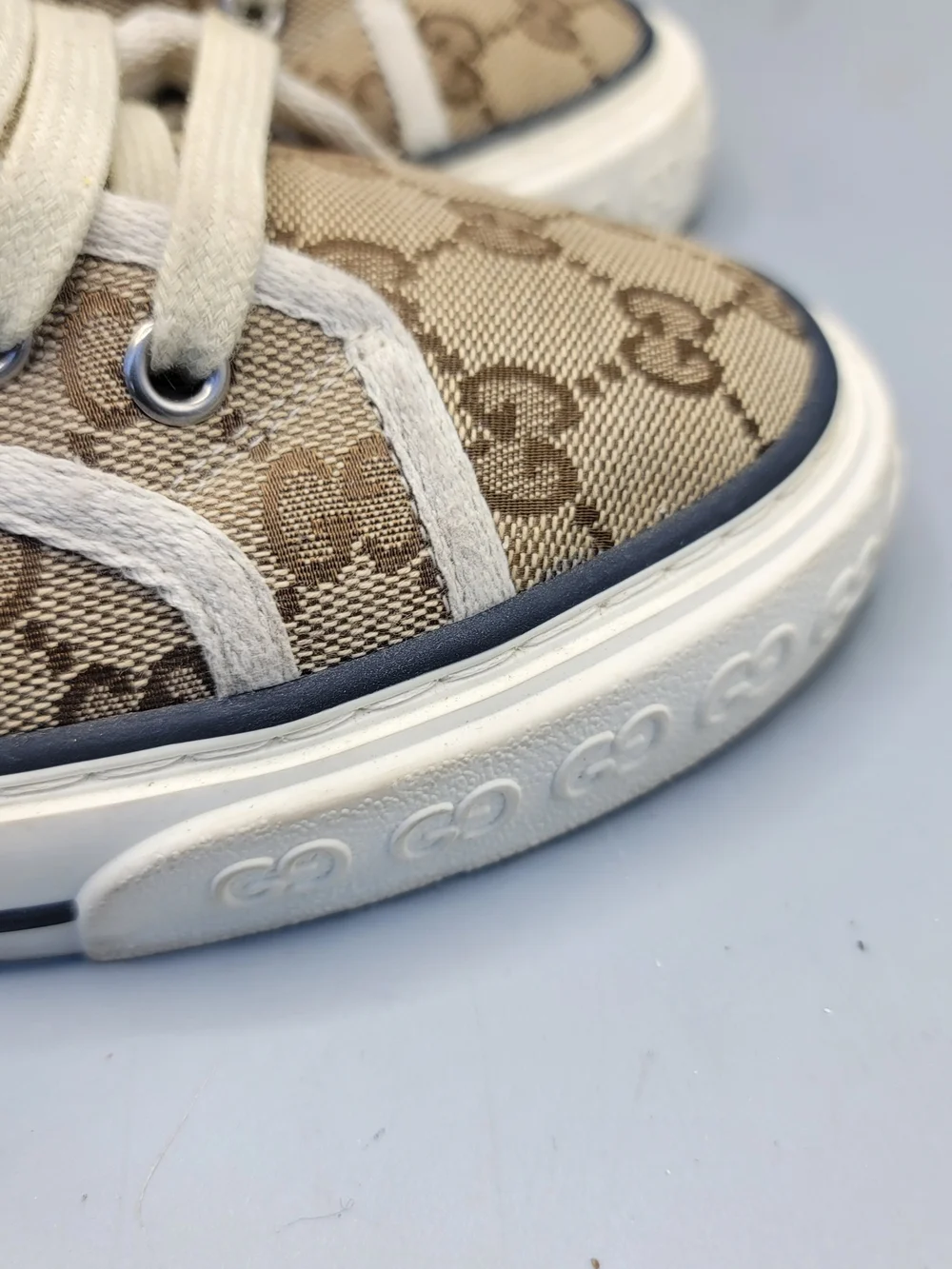 Gucci Tennis 1977 Web GG Monogram Mens Beige White Sneakers